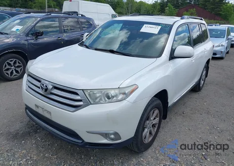 2012 Toyota Highlander Se V6 from USA, damaged, VIN 5TDBK3EH1CS168234